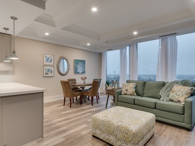 81 Scott St. St. Catharines ON, L2N7L5